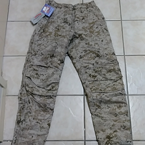 USGI Wild Things AOR1 Navy Seal Devgru NSW ECWCS level 7 L7 pants sz LARGE - Picture 1 of 8